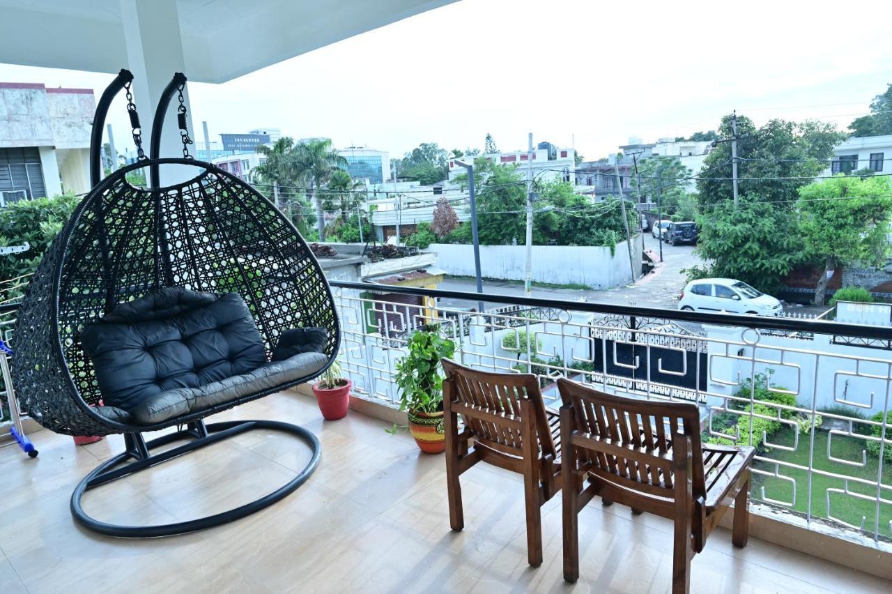 Dhairya'S Villa Home Away From Home Джамму Экстерьер фото