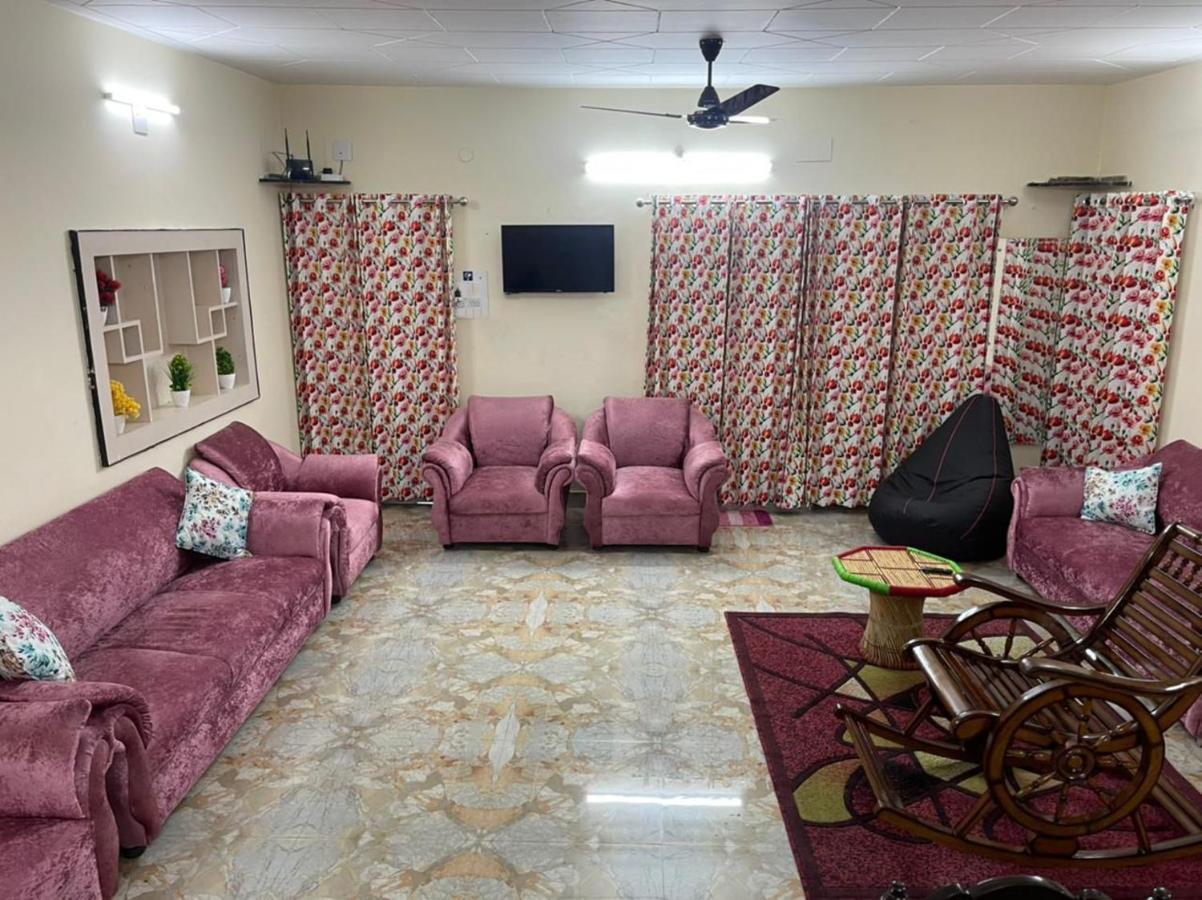 Dhairya'S Villa Home Away From Home Джамму Экстерьер фото